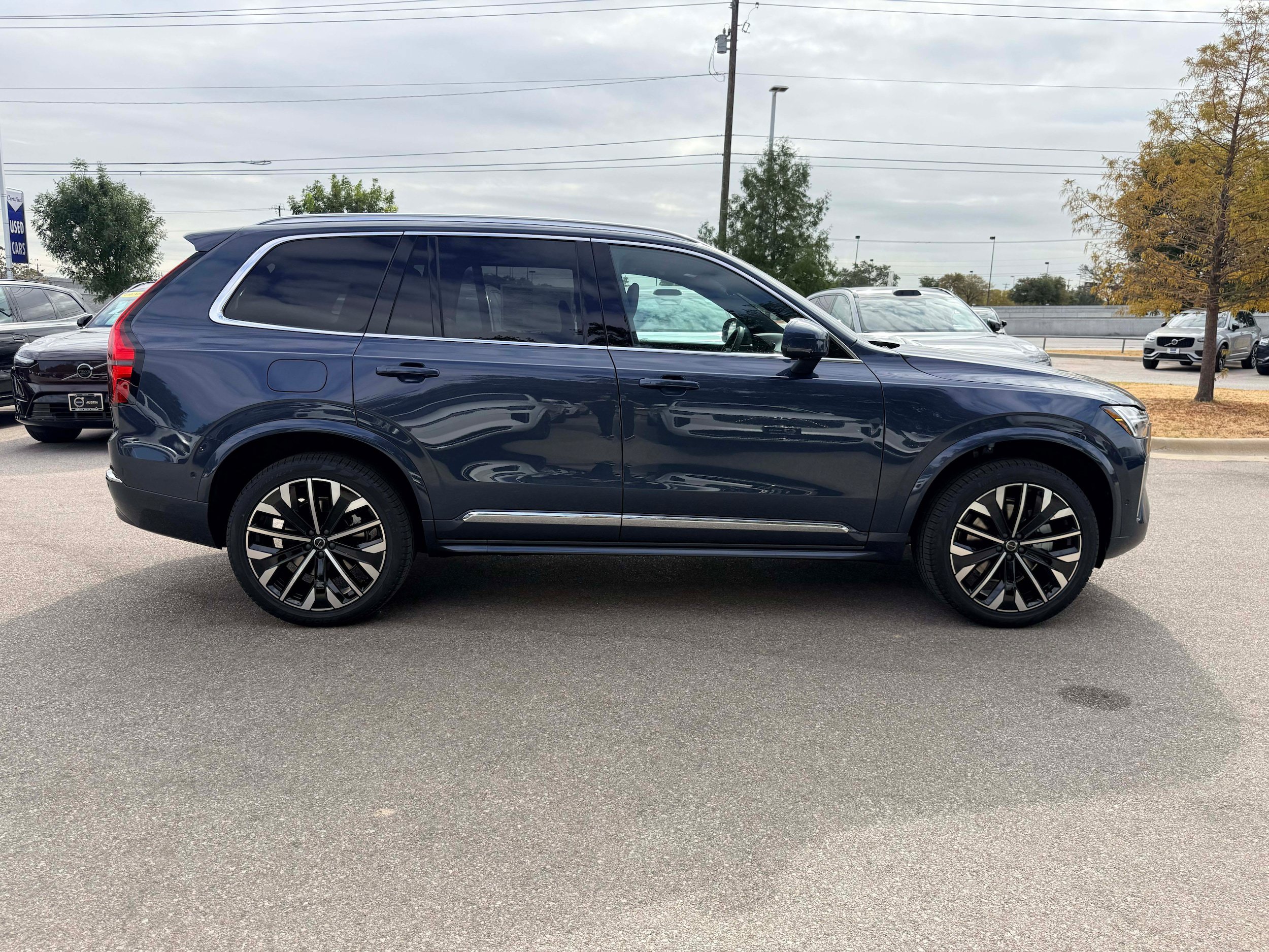 Used 2026 Volvo XC90 B6 Plus w/ Protection Package Premier AWD/4WD image 7