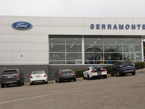 Certified 2024 Ford Expedition Limited image 36