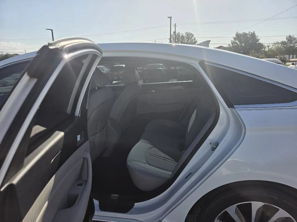 Used 2016 Hyundai Sonata Sport FWD image 17