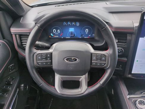 Used 2023 Ford Expedition Limited image 26