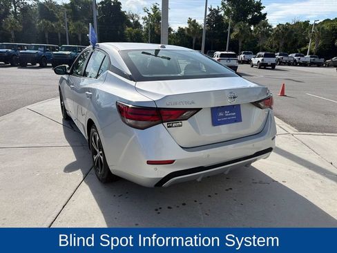 Used 2021 Nissan Sentra SV FWD image 6