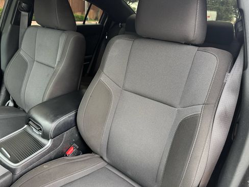 Used 2021 Dodge Charger SXT RWD image 21