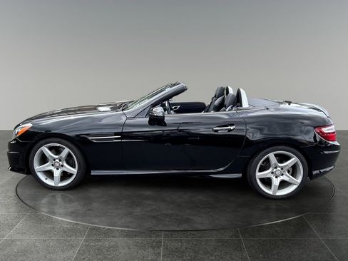 Used 2016 Mercedes-Benz SLK 350 image 6