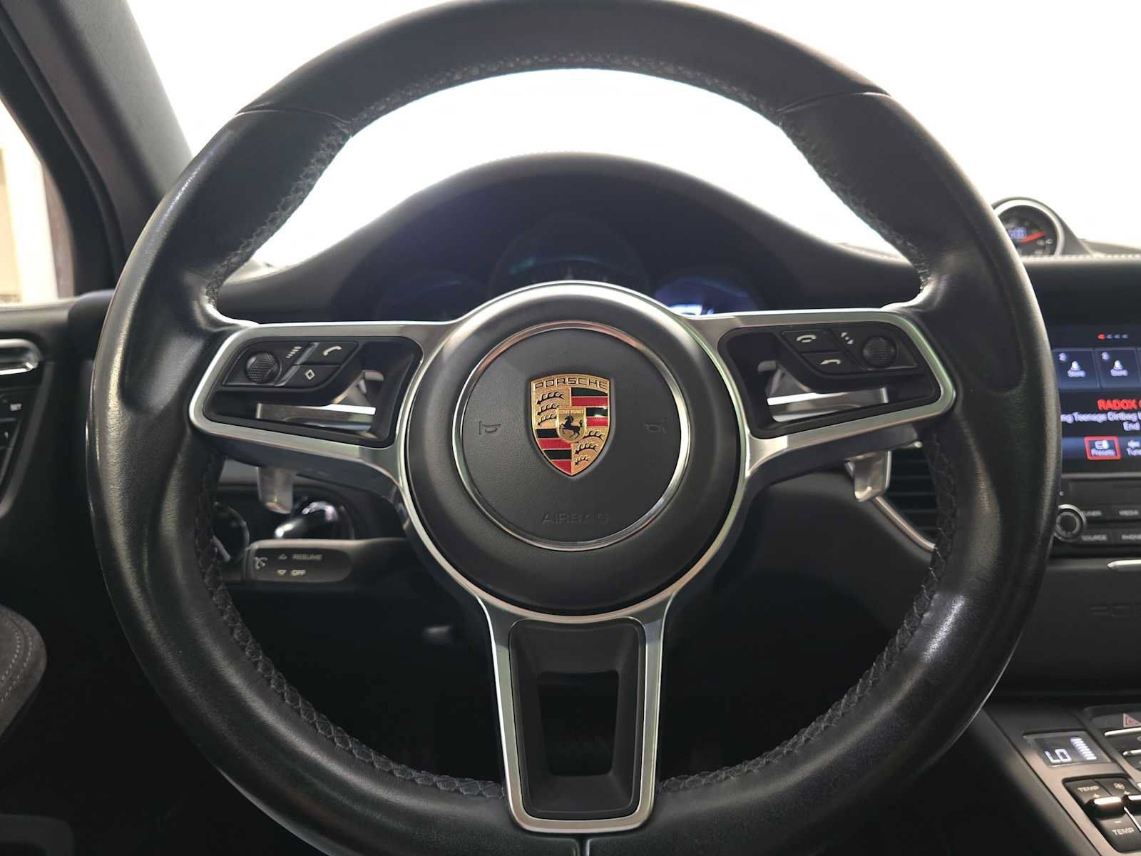 Used 2017 Porsche Macan GTS AWD/4WD image 11