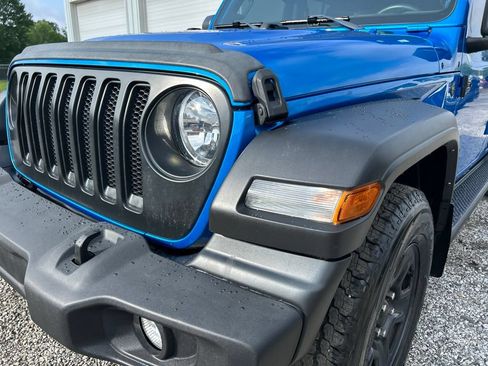 Used 2022 Jeep Wrangler Unlimited Sport AWD/4WD image 6