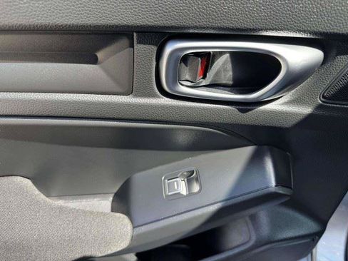 Used 2026 Honda Civic Sport image 33