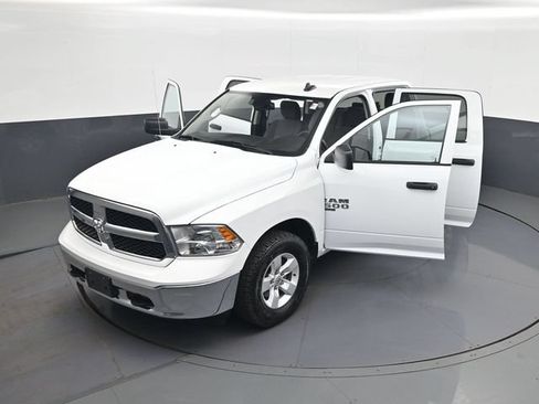 Used 2022 RAM 1500 Classic SLT w/ Electronics Group AWD/4WD image 30