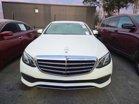 Used 2019 Mercedes-Benz E 300 4MATIC w/ Premium 1 Package image 10