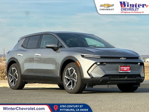 New 2026 Chevrolet Equinox EV LT image 1