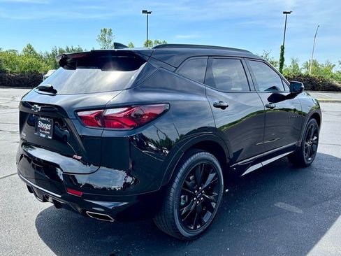 Used 2022 Chevrolet Blazer RS w/ Enhanced Convenience Package FWD image 8