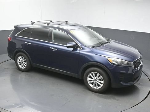 Used 2019 Kia Sorento FWD w/ LX Convenience Package image 40