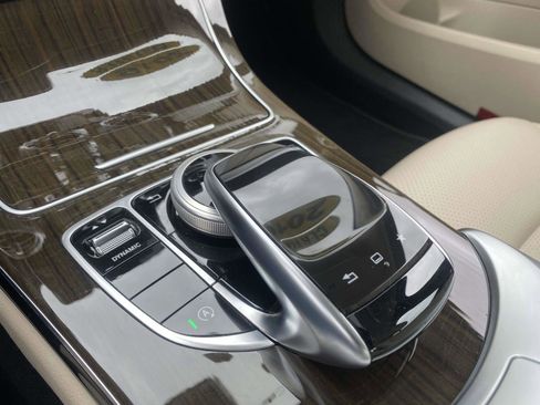 Used 2016 Mercedes-Benz C 300 Sedan image 28