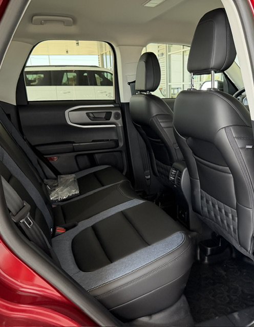 New 2026 Ford Bronco Sport Outer Banks w/ Sasquatch Outer Banks Package AWD/4WD image 9