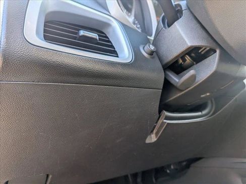 Used 2017 Chevrolet Equinox Premier w/ Enhanced Convenience Package image 18