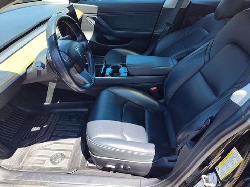 Used 2018 Tesla Model 3 Long Range RWD image 12