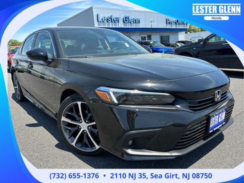 Used 2024 Honda Civic Touring image 1