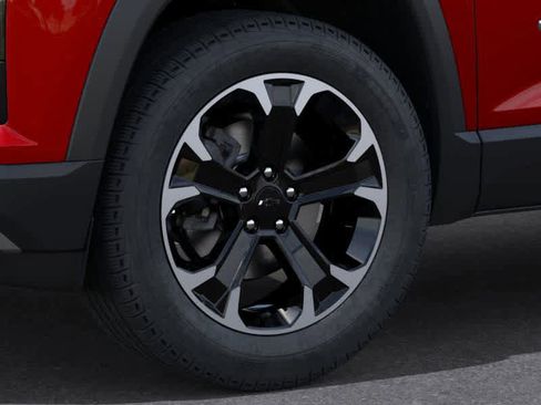 New 2026 Chevrolet Equinox LT w/ Convenience Package II image 9