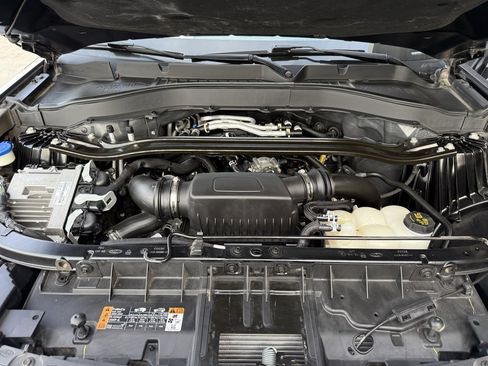 Used 2021 Ford Explorer Platinum w/ Equipment Group 601A image 15