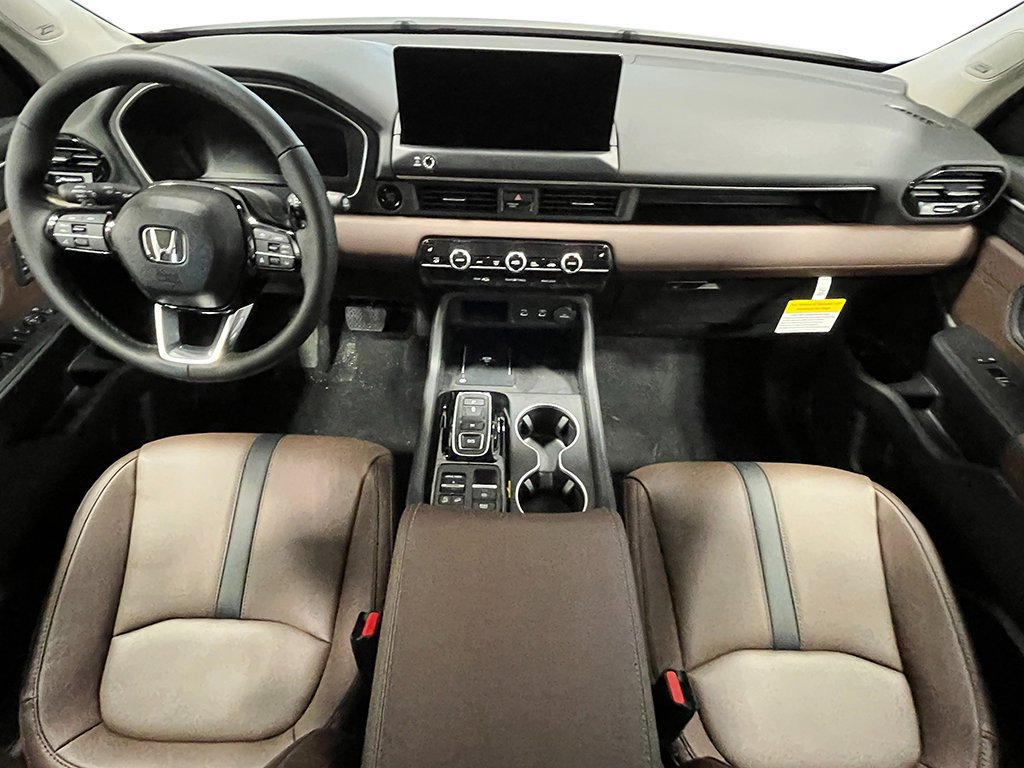 New 2026 Honda Pilot Touring image 18