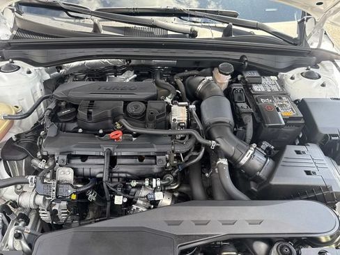 Used 2023 Kia K5 EX FWD image 13