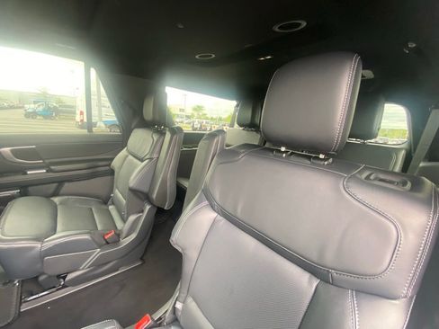 New 2026 Ford Expedition Max Platinum AWD/4WD image 23