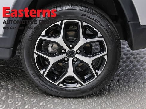 Used 2025 Jeep Compass Limited AWD/4WD image 8