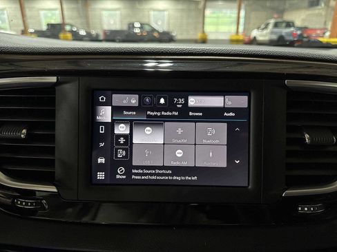Used 2022 Chrysler Voyager LX FWD image 21