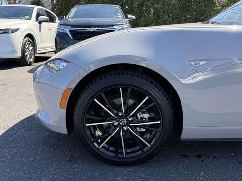 Certified 2025 MAZDA MX-5 Miata RF Grand Touring RWD image 8