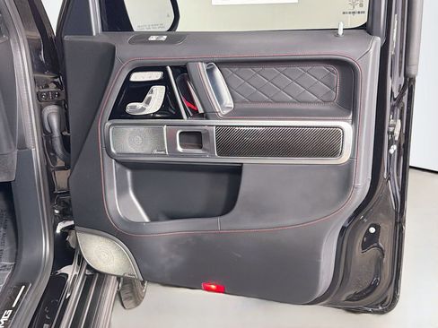 Used 2025 Mercedes-Benz G 63 AMG 4MATIC image 31
