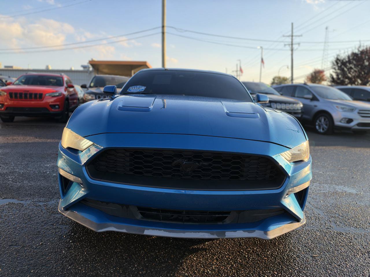 Used 2019 Ford Mustang Coupe w/ Equipment Group 101A RWD image 4