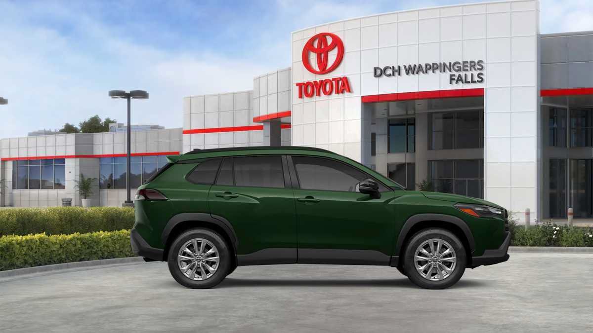 New 2026 Toyota Corolla Cross LE w/ Moonroof Package AWD/4WD image 36