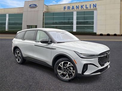 New 2026 Lincoln Nautilus Premier w/ Jet Appearance Package