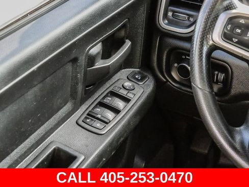 Used 2024 RAM 3500 Tradesman w/ Chrome Appearance Group AWD/4WD image 26