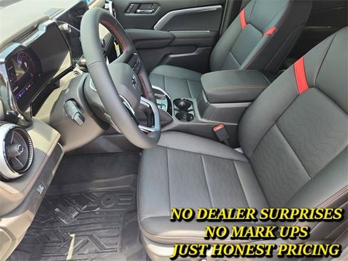 New 2025 Chevrolet Colorado Z71 w/ Z71 Convenience Package 2 image 19