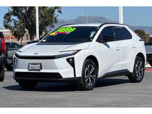 Certified 2026 Toyota bZ XLE Plus image 8