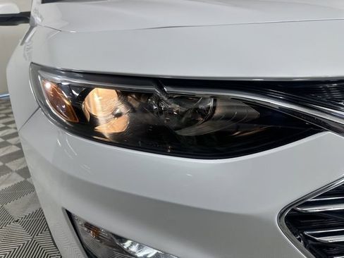 Used 2024 Chevrolet Malibu LT image 4