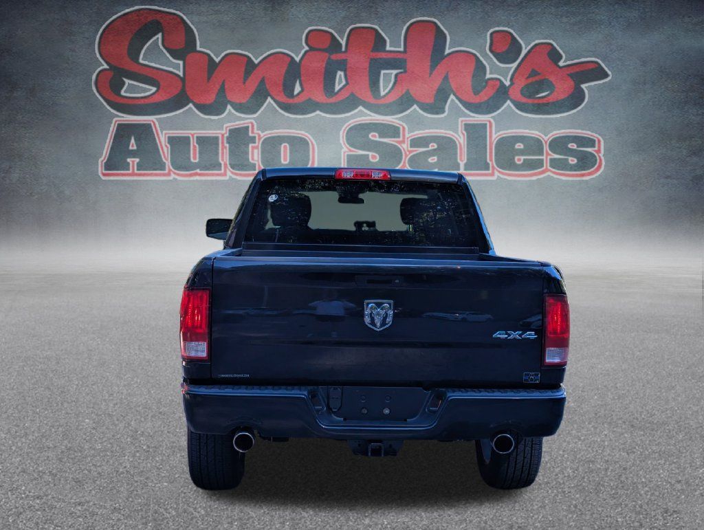 Used 2015 RAM 1500 Express AWD/4WD image 5
