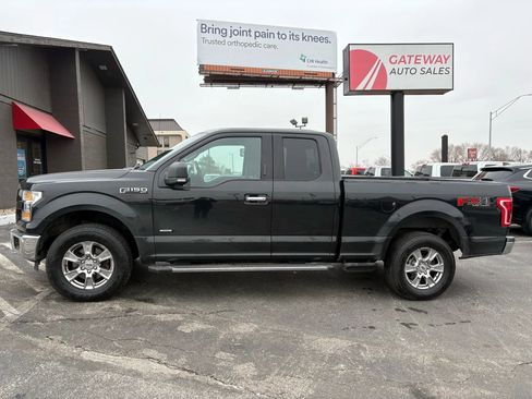 Used 2015 Ford F150 XLT w/ Equipment Group 302A Luxury image 2