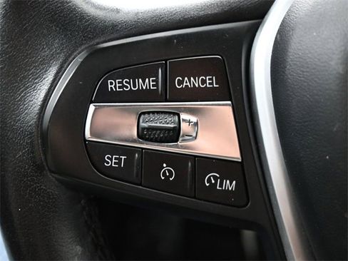Used 2020 BMW 330i Sedan w/ Convenience Package image 27