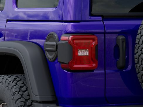 New 2026 Jeep Wrangler Unlimited Rubicon w/ Safety Group image 10