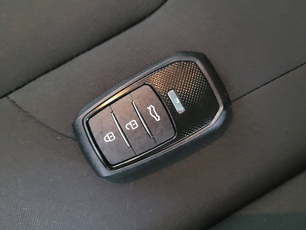 Used 2021 Hyundai Elantra SEL w/ Convenience Package FWD image 32