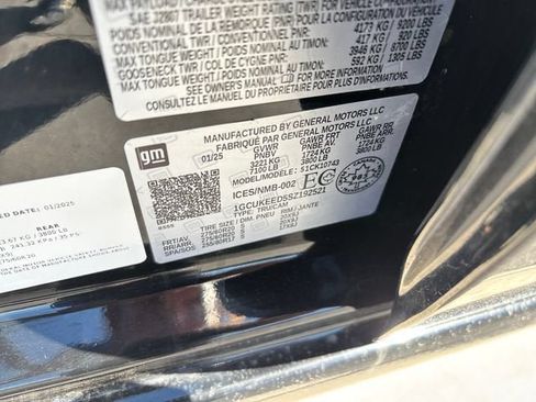 Certified 2025 Chevrolet Silverado 1500 RST AWD/4WD image 31