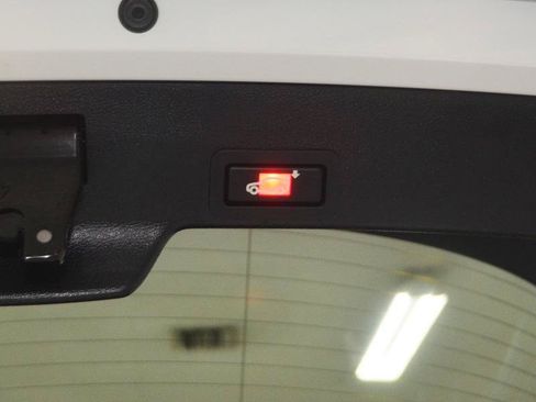 Used 2013 BMW X6 M AWD/4WD image 28