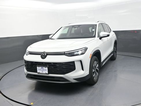 New 2026 Volkswagen Tiguan S image 4