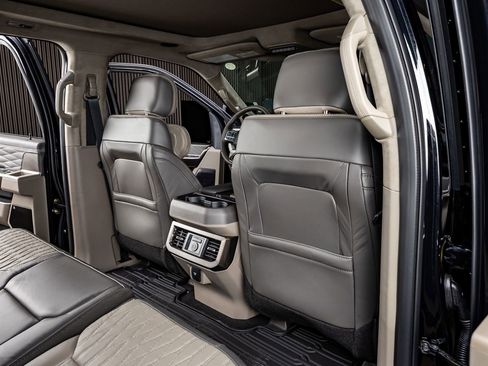 Used 2026 Ford F350 Platinum w/ Platinum Plus Package image 33