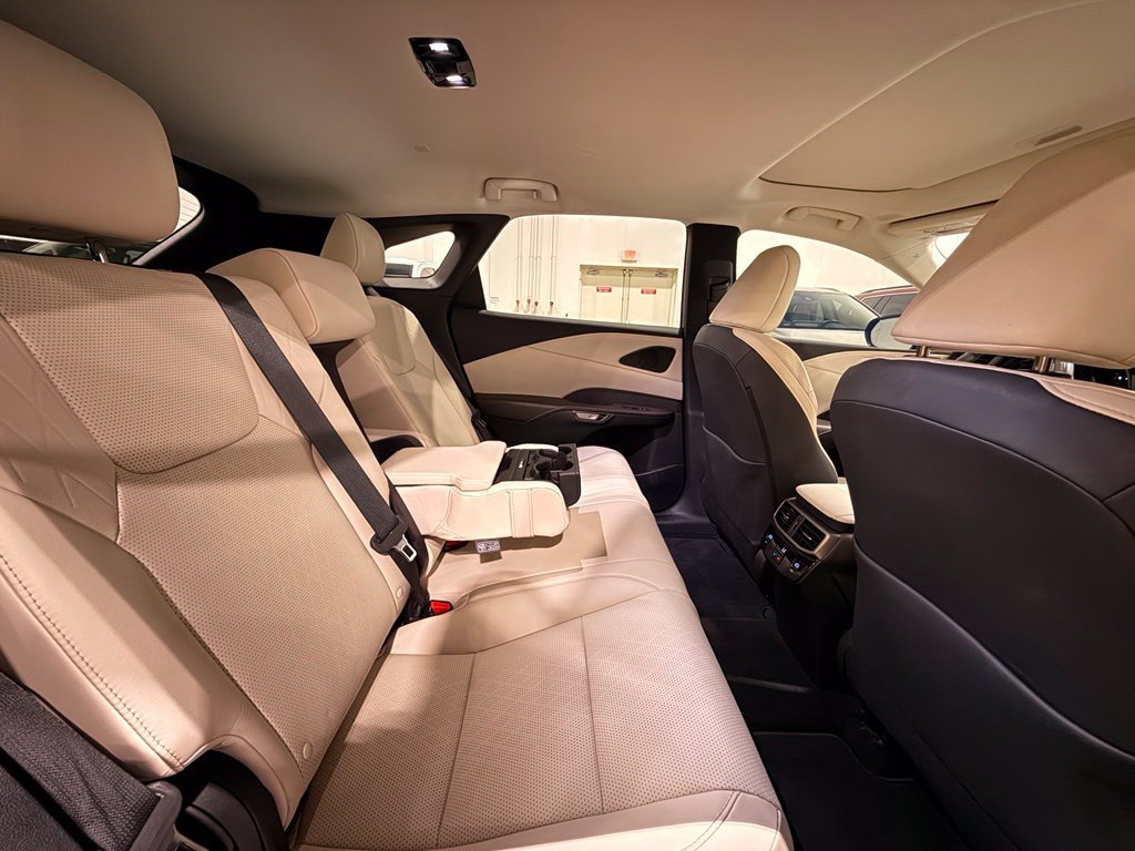 Used 2024 Lexus RX 350 Premium Plus w/ Convenience Package FWD image 37