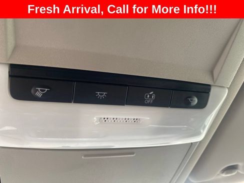 Used 2023 Nissan Rogue S FWD image 14