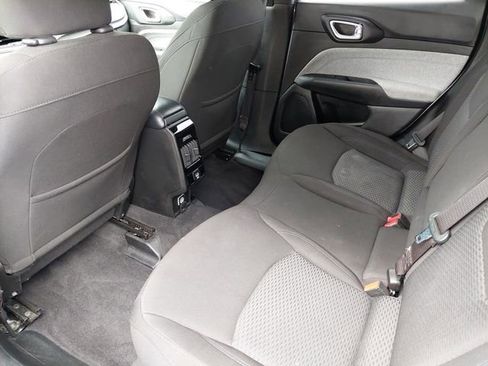 Used 2023 Jeep Compass Sport AWD/4WD image 25