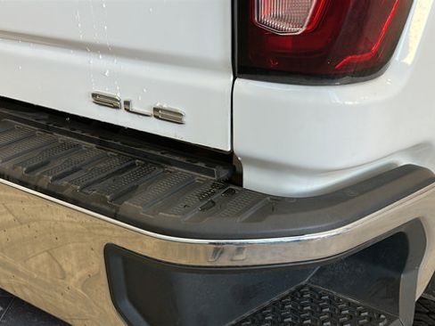Used 2022 GMC Sierra 2500 SLE w/ SLE Value Package; AWD/4WD image 35