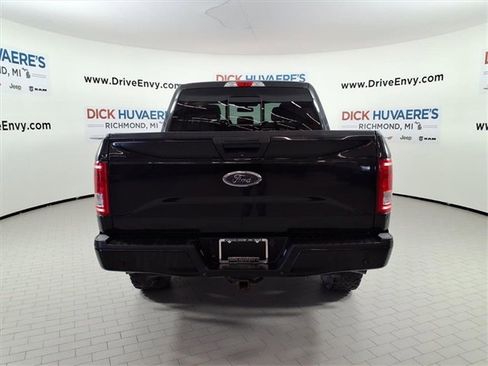 Used 2015 Ford F150 XLT w/ Equipment Group 302A Luxury image 5